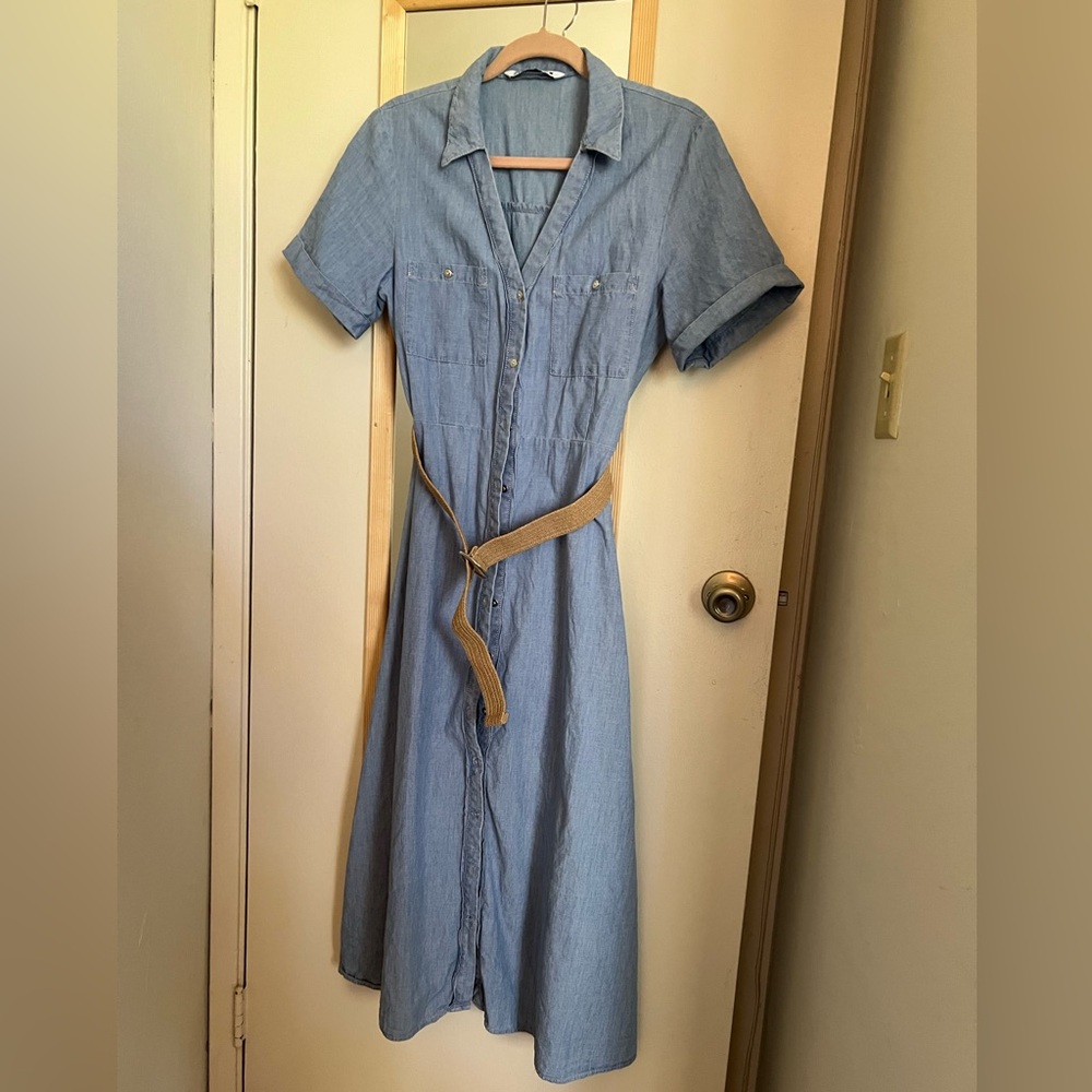 Zara Light Blue Denim Look Chambray Short-sleeved Dress with Tan Belt
